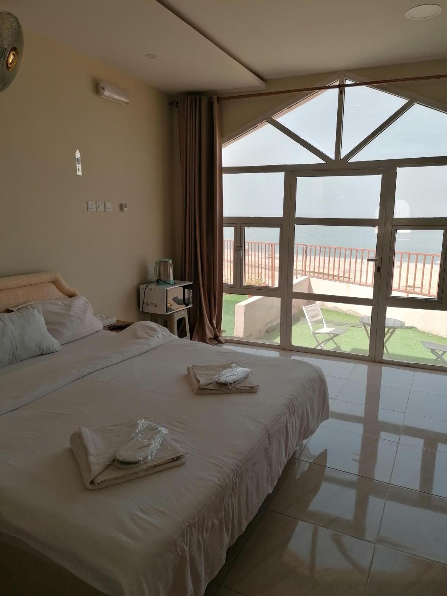 Alshumukh Guesthouse Al Ghalilah Chambre photo