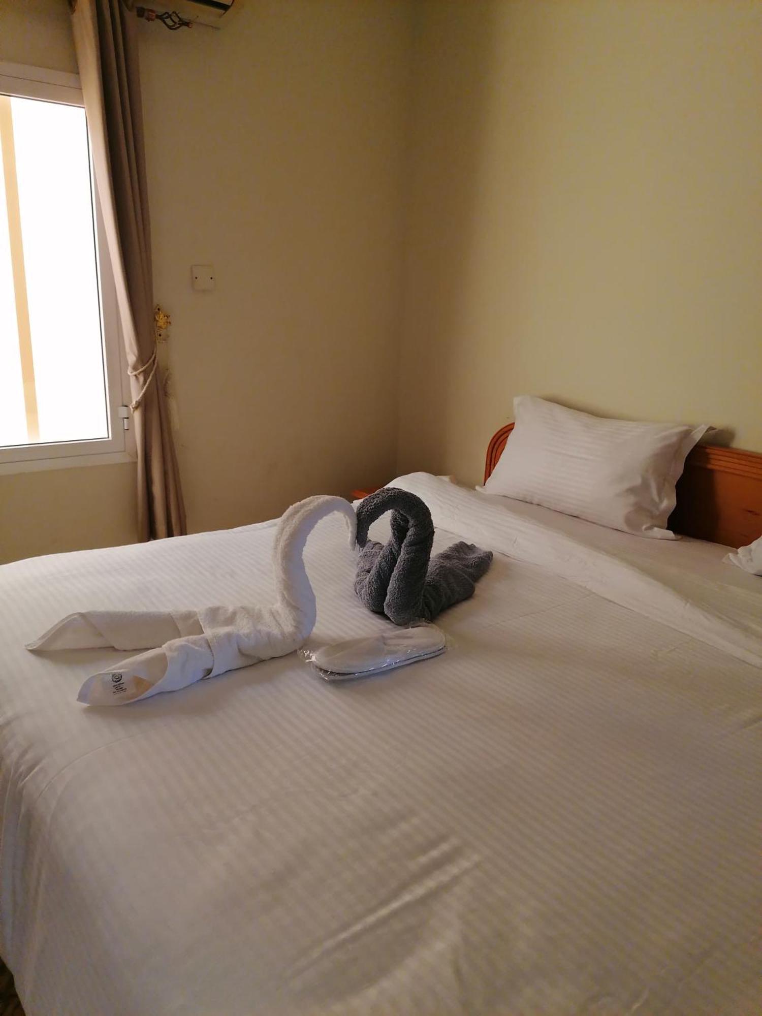 Alshumukh Guesthouse Al Ghalilah Chambre photo